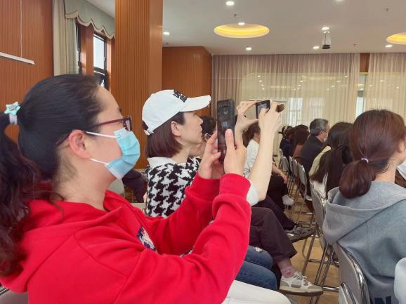 240429家园协同育人 幼小科学衔接——栖霞幼儿园翡翠天域园家校活动_html_m51699561.jpg