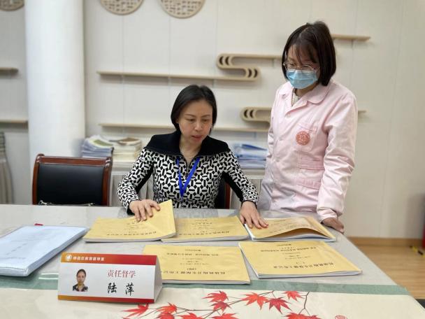 230413督学领航 助力成长——栖幼红枫分园迎接督导来园指导工作 插照片_html_m6c9201d7.jpg