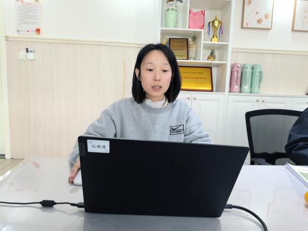 241105探主题 觅成长——栖霞幼儿园石埠湾园课程中心组会议（三）杨锦宇_html_m14e9ff82.jpg