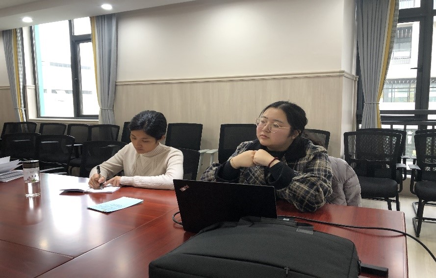 201211青年教师基本功培训_html_4bca45ec.jpg