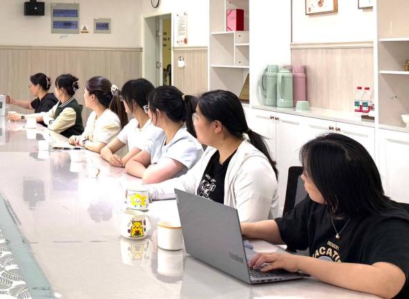 250530石语解心惑 彩纹悦心欢——栖霞幼儿园石埠湾园心理团建活动_html_m6cb30e8a.jpg