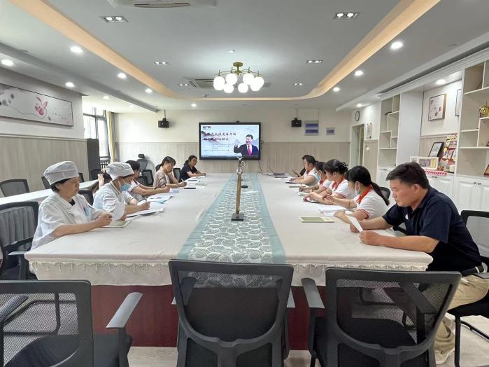 20220606牢记民族精神 传承中华文化——栖霞幼儿园石埠湾园师德专题会议 朱美安_html_m7c441ce0.jpg