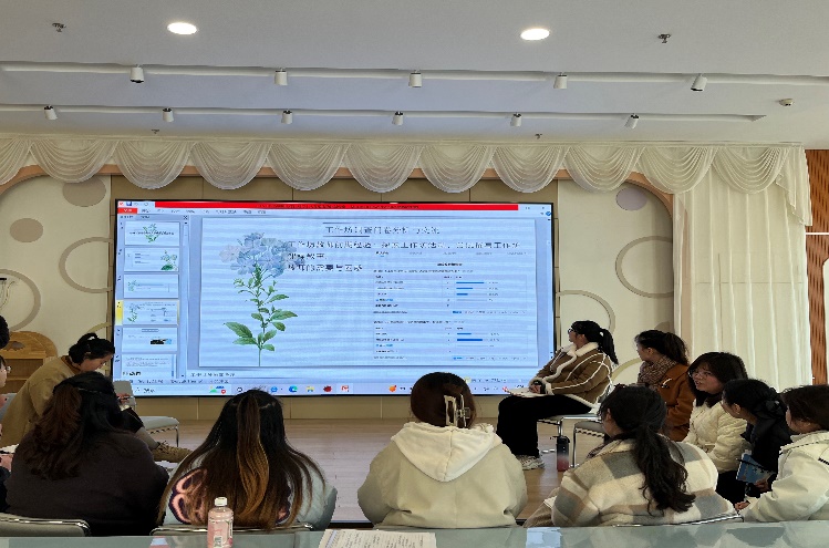 230215学期工作计划与个人学期活动预设交流 ——栖幼翡翠天域园游戏教研组教研(一)_html_m36eb834b.jpg