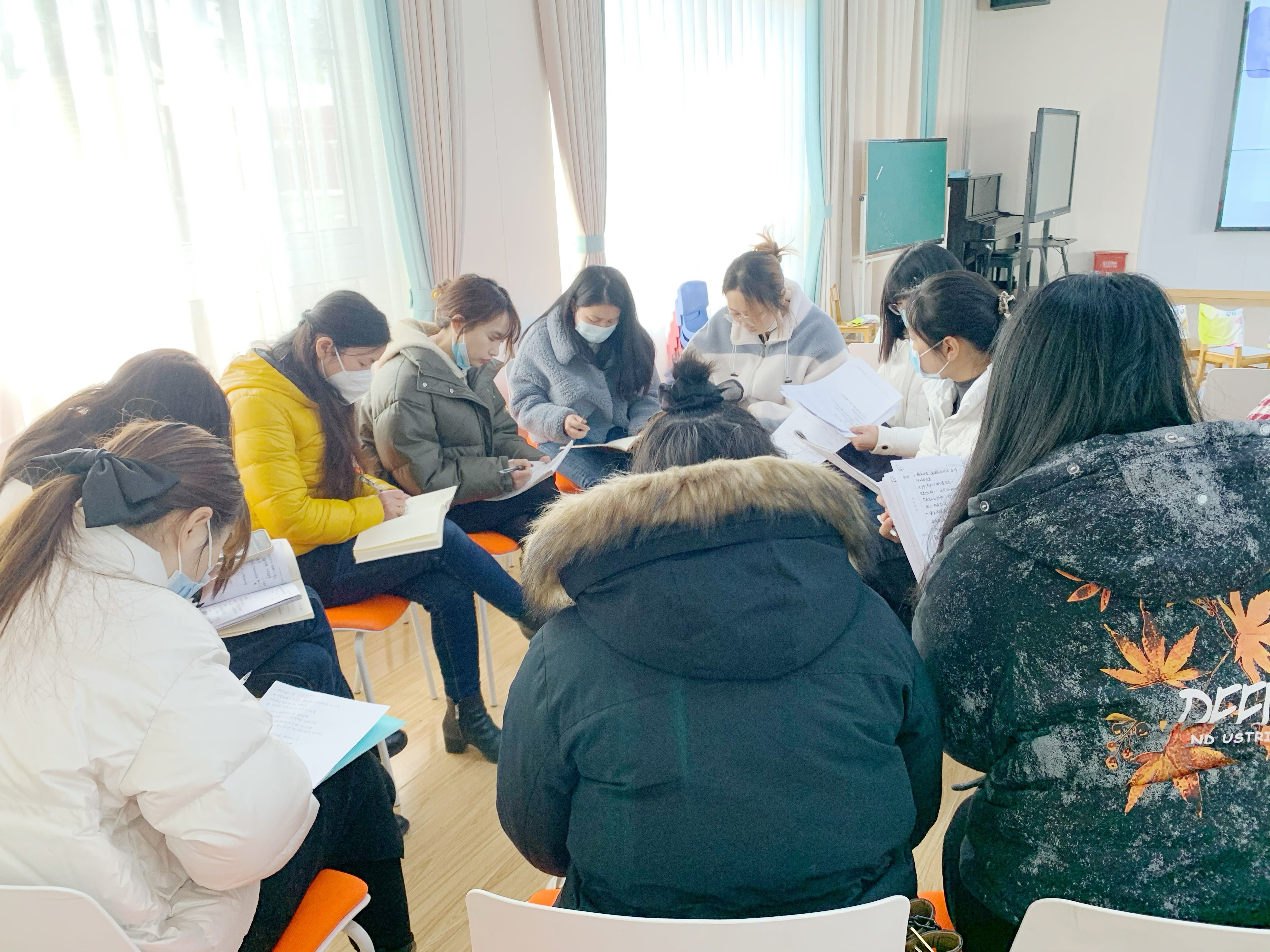 230227乐学善思  “语”你共享——栖霞区语言教研组活动在栖幼红枫分园顺利举行 （有图）_html_m6f094445.jpg