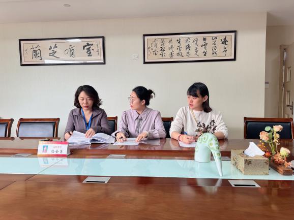 241017迎督导 促发展——栖霞幼儿园五福园迎接10月督学检查指导_html_m7a3ae31b.jpg