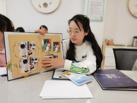230509追随足迹 珍藏美好栖霞幼儿园翡翠天域园幼儿成长手册培训活动_html_23231719.jpg