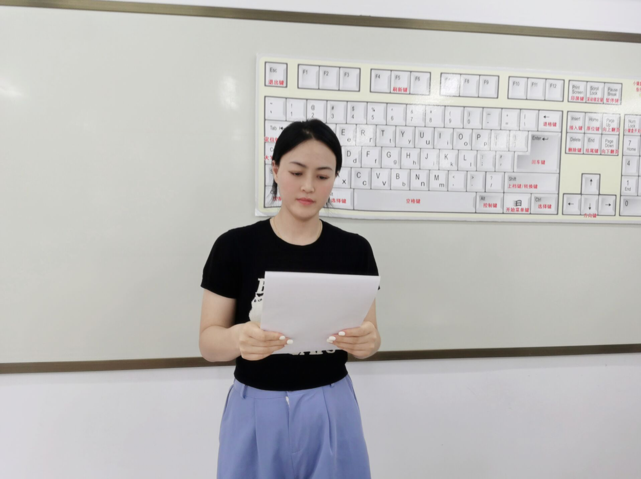 【博学广志】静心读书 书香志远─信息组读书分享交流活动_html_211c6790.png