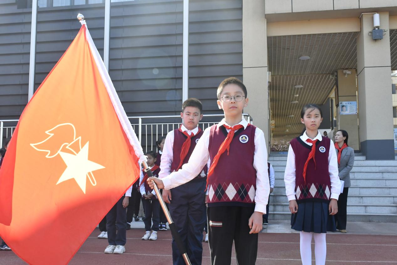 【博学广志】喜迎二十大 十年新征程——10•13建队日活动暨分批入队仪式_html_4d3ac875.jpg