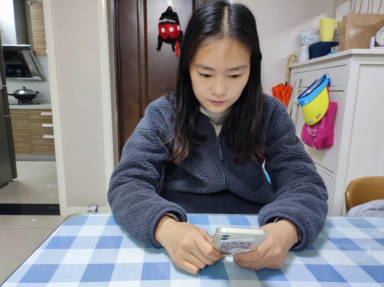 【博学广志】课题研究促发展，交流研讨伴成长——记陈胜龙主持的区级规划课题中期会议_html_m35dd287a.jpg