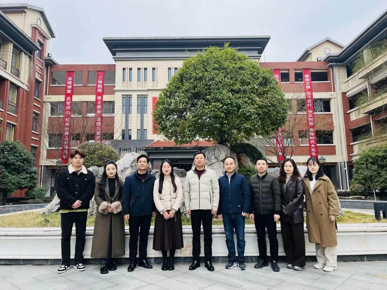 友校携手共成长 互学互鉴促提升——记宝应县教育系统春季干部研修班来访_html_7d00aafa.jpg