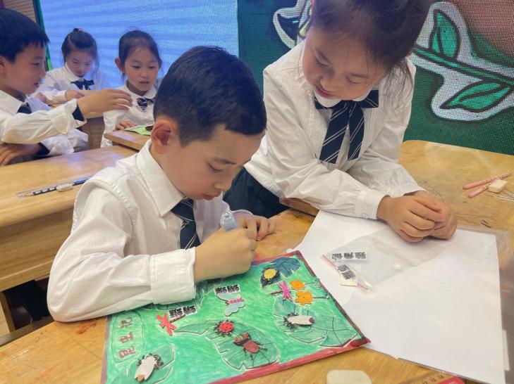 跟着汉字去踏青——栖霞区小学语文一年级识字单元的系统设计暨“栖霞好课堂”系列研讨_html_1e6d1b6.jpg
