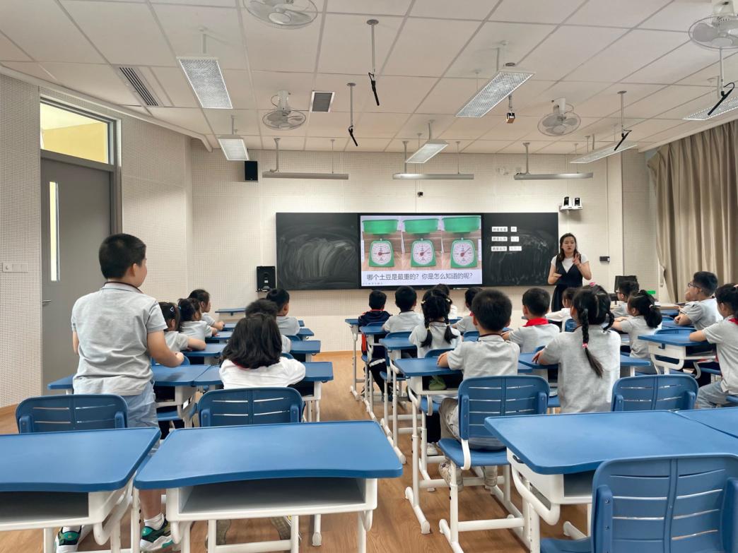 【湖畔·童话课堂】动手做数学——数学故事汇之课例研讨（136）_html_m4d775af8.jpg