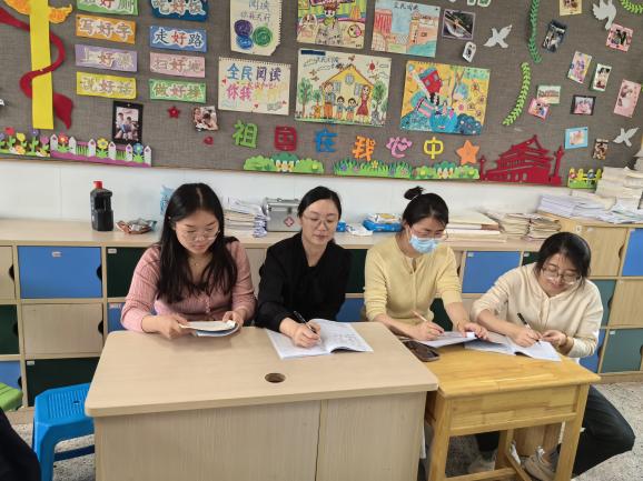 【湖畔·童化课堂】以“数”之理，启“数”之道——数学校本研修之课例研讨（253）_html_m488981a1.jpg