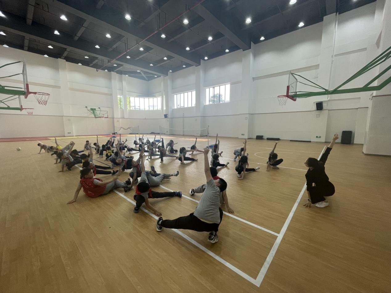 【博学广志】魅力家长课堂，助力学生成长  _html_5cab1013.jpg