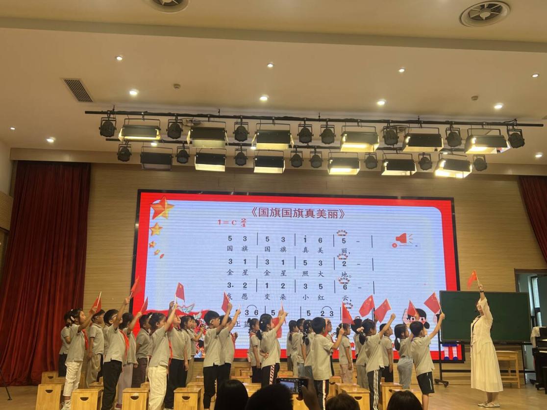 扎根大地，以匠心深耕一方天地_html_m3ae2ba3f.jpg