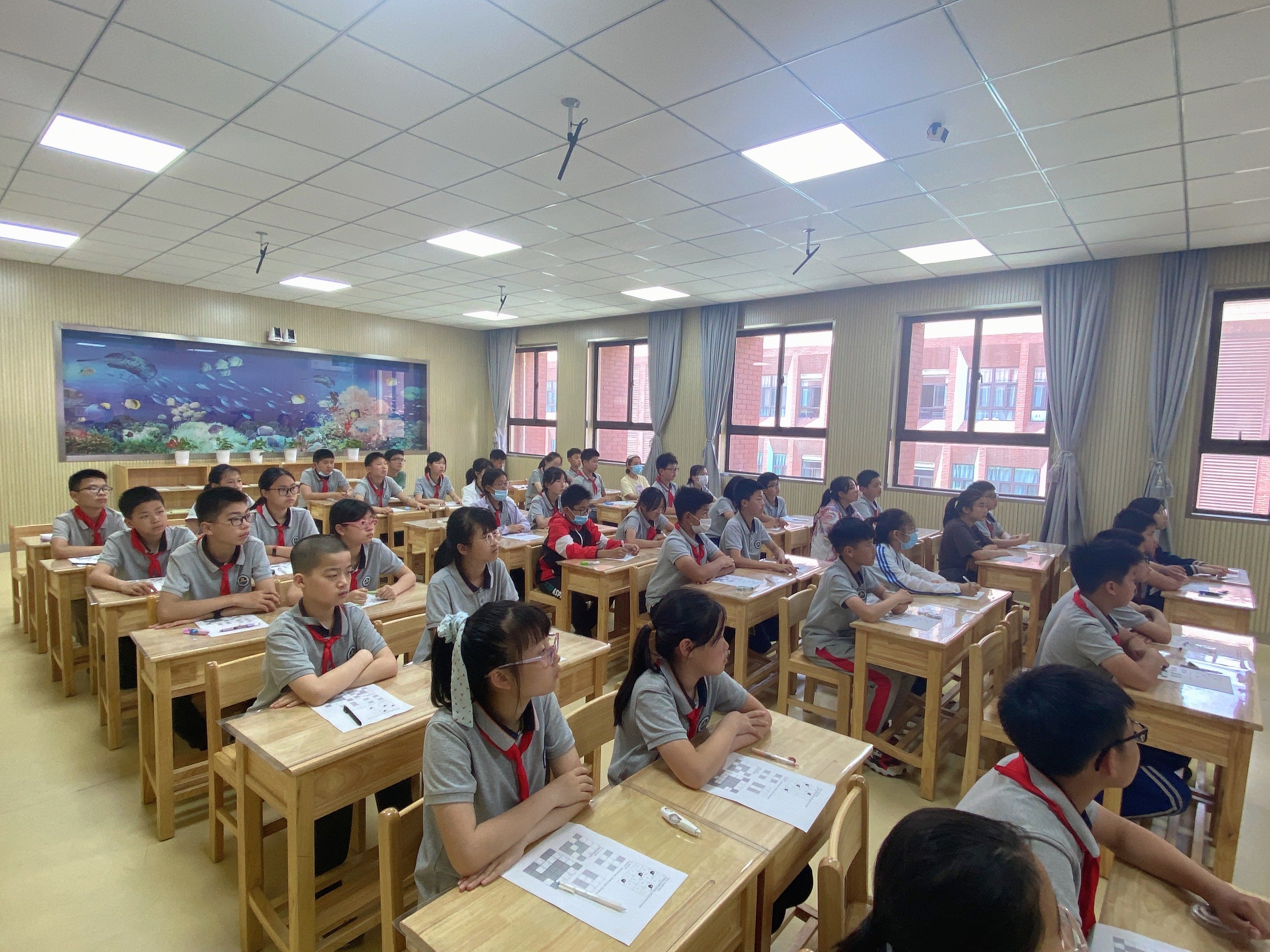 【湖畔光影】在游戏中推理 在推理中学习——数学故事汇之课例研讨（129）_html_75d3f41d.jpg