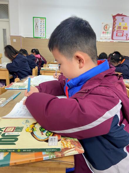 【博学广志】活动促成长   教研绽芳华——金陵小学广志路校区语文组校本教研活动_html_m46d4a55.jpg