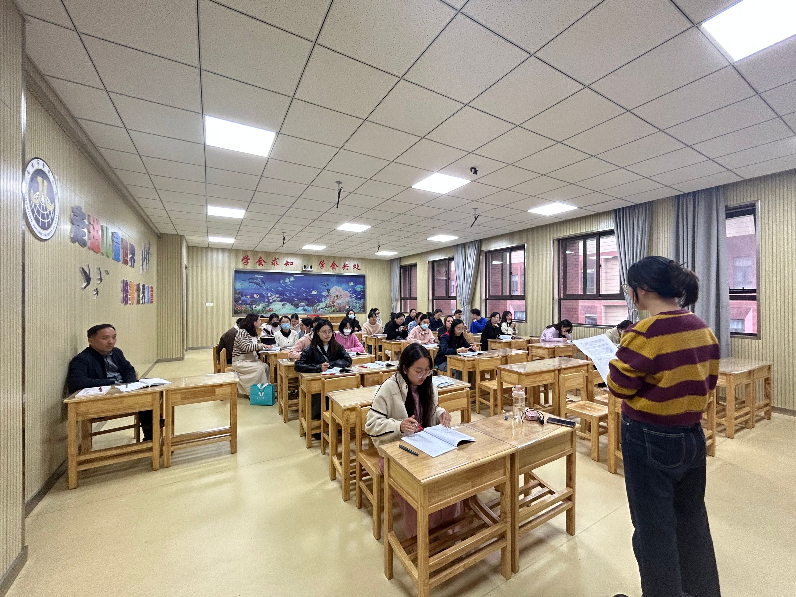 【湖畔﹒童化课堂】讲清算理 掌握算法——数学校本研修之课例研讨（183）_html_m35736da3.jpg