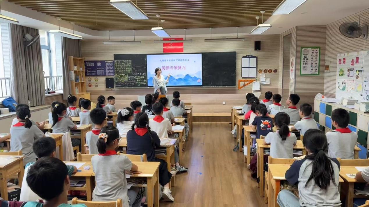 【博学广志】“复”之有道，“习”之有效——金陵小学广志路校区语文校本研修活动（二）_html_m5810cb38.jpg