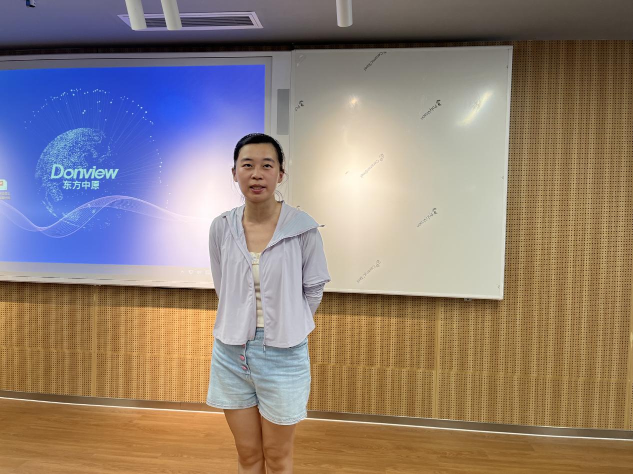 善思而奋进 善研而砺行——记语文组新学期校本研修_html_m51e94d8e.jpg