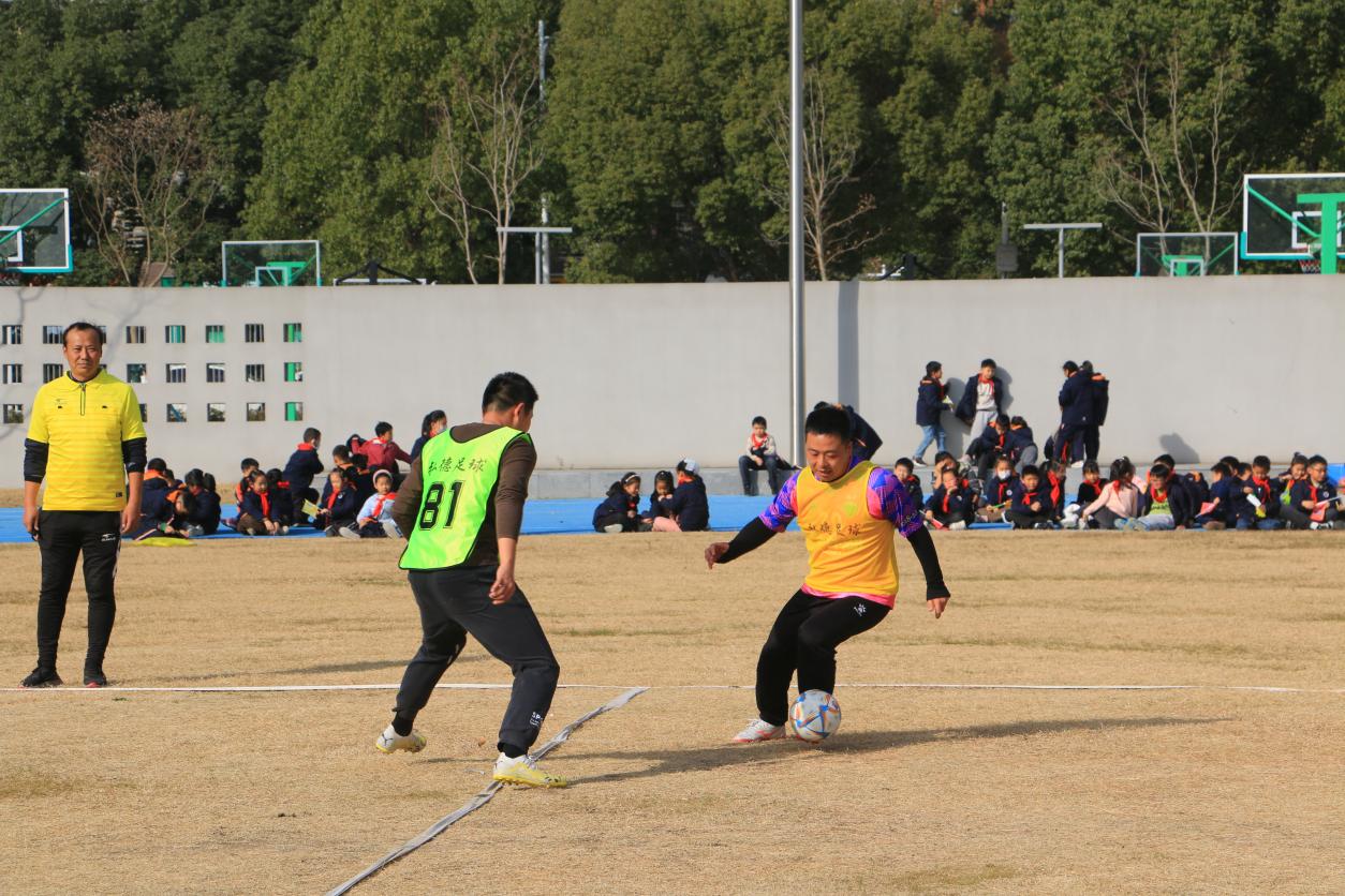 【湖畔·学生活动】热烈祝贺南京市金陵小学（仙林湖校区）“校长杯”足球联赛暨闭幕式圆满落幕_html_2f2a1a1f.jpg