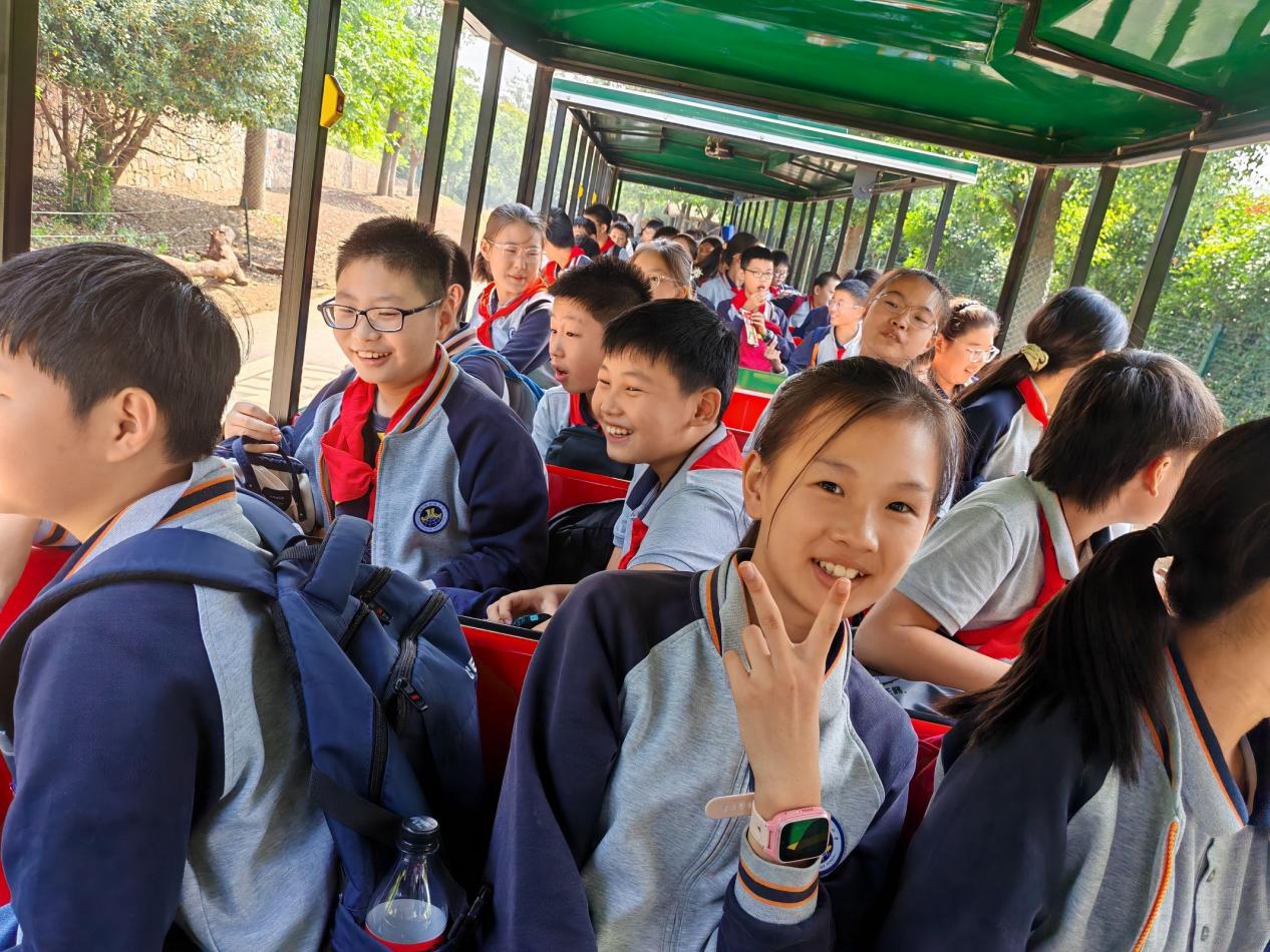 【湖畔•学生活动】秋日拾趣，一路童行金陵小学（仙林湖校区）六年级秋季综合实践活动_html_m28727132.jpg