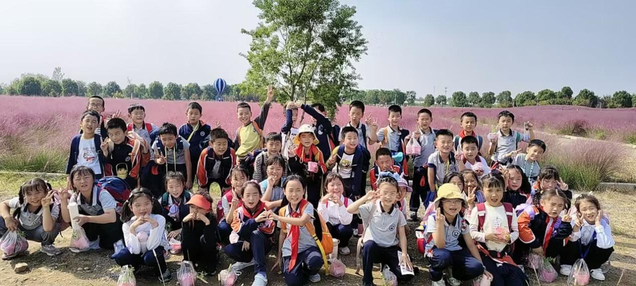 【湖畔·学生活动】感受自然之美——金陵小学（仙林湖校区）二年级秋季综合实践活动_html_m3f18c979.jpg