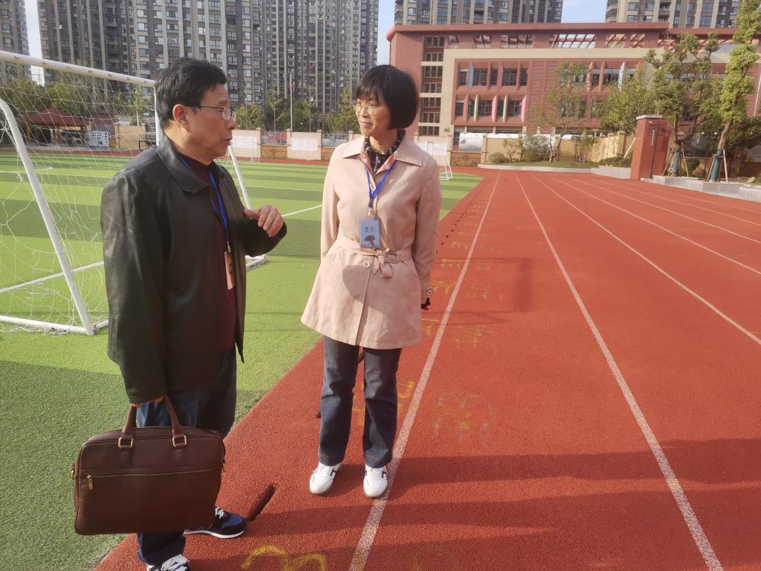 【湖畔光影】督学引领促成长，课后服务稳推进_html_m2dcc3421.jpg
