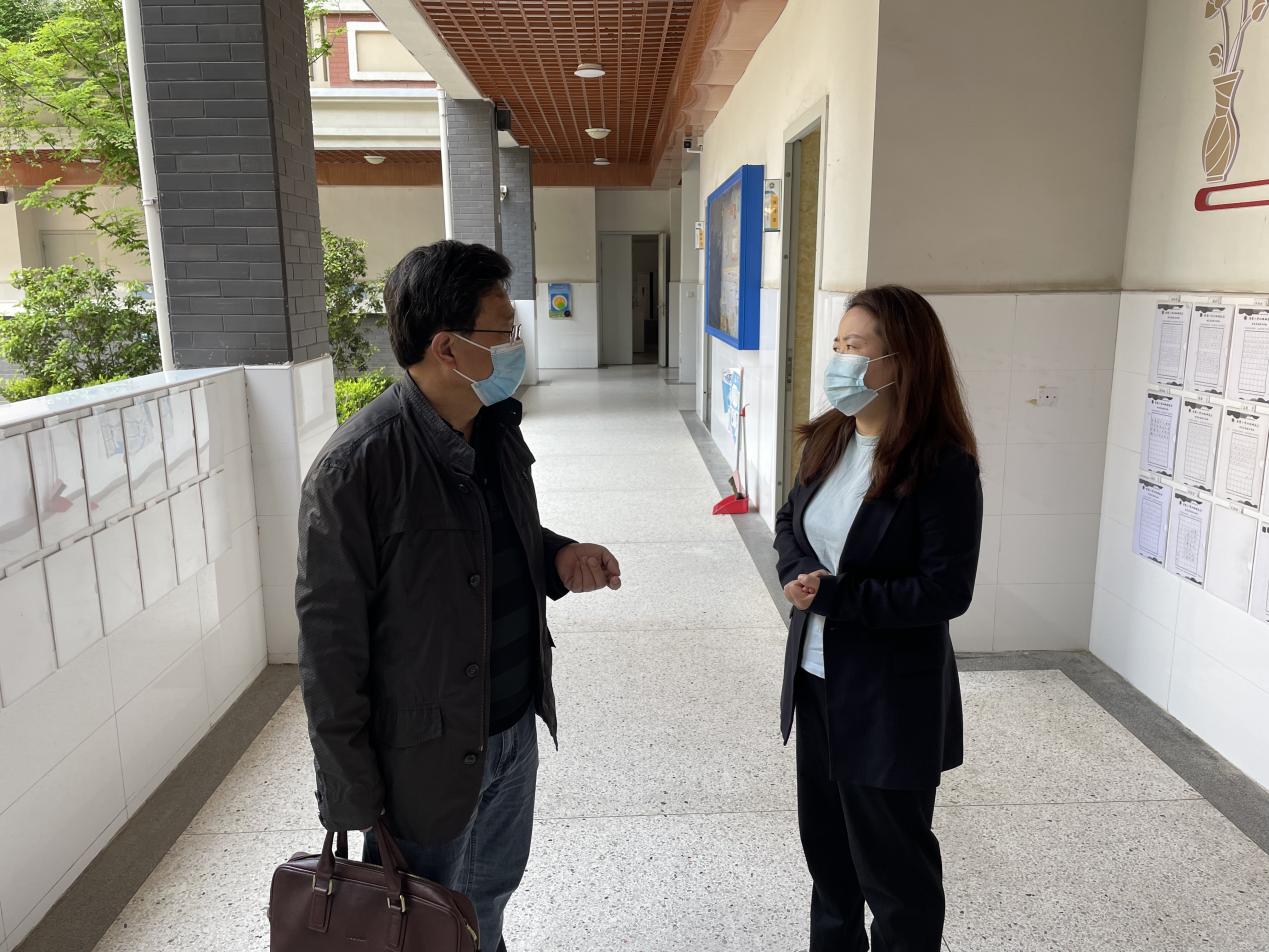 【湖畔光影】责任督学进校园，精准指导保复学——金陵小学（仙林湖校区）迎接复学专项督导_html_7776d21d.jpg