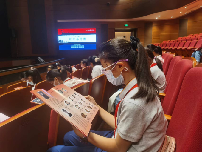 【湖畔光影】学习回信精神 传承红色基因_html_m3dd56fe2.png