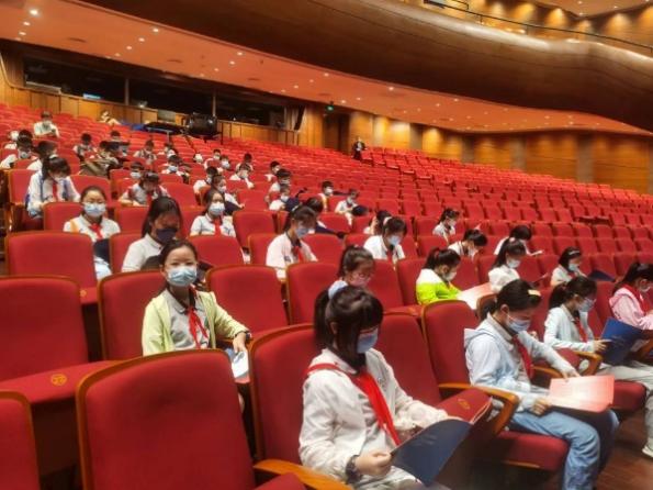 【湖畔光影】学习回信精神 传承红色基因_html_457d71f1.jpg