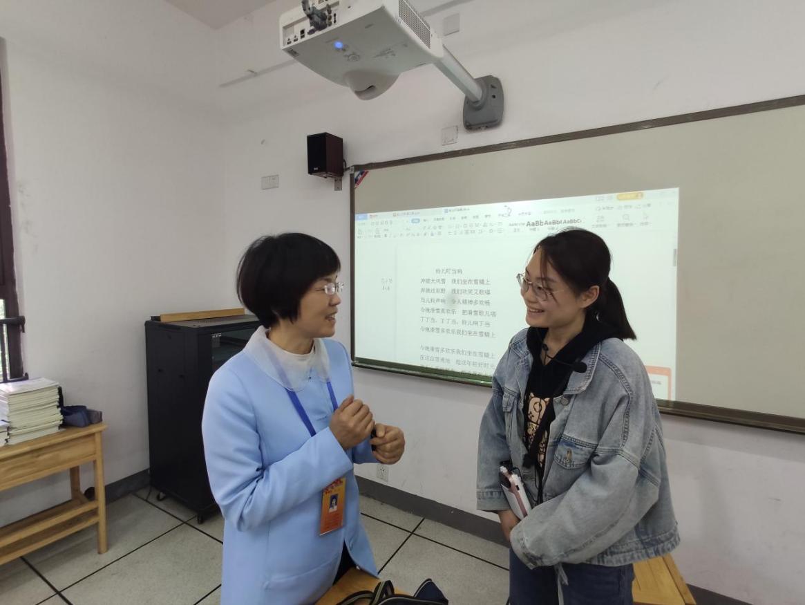 【湖畔·协同育人】督导入校启新思，提质增效促发展——金陵小学（仙林湖校区）十月督导_html_m796ad136.jpg