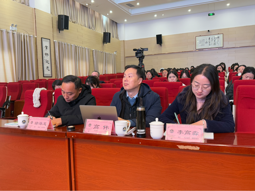 聚焦归纳思维发展，共探科学策略教学——记栖霞区小学科学教研活动_html_7ed54d88.png