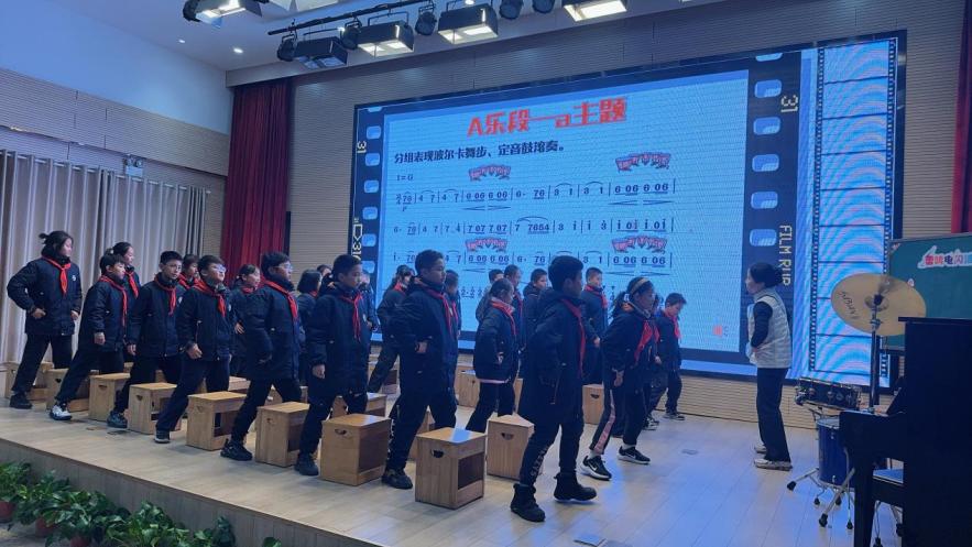 “美育童心，乐享音乐”——栖霞区小学音乐金陵好课堂教学研讨_html_12240341.jpg
