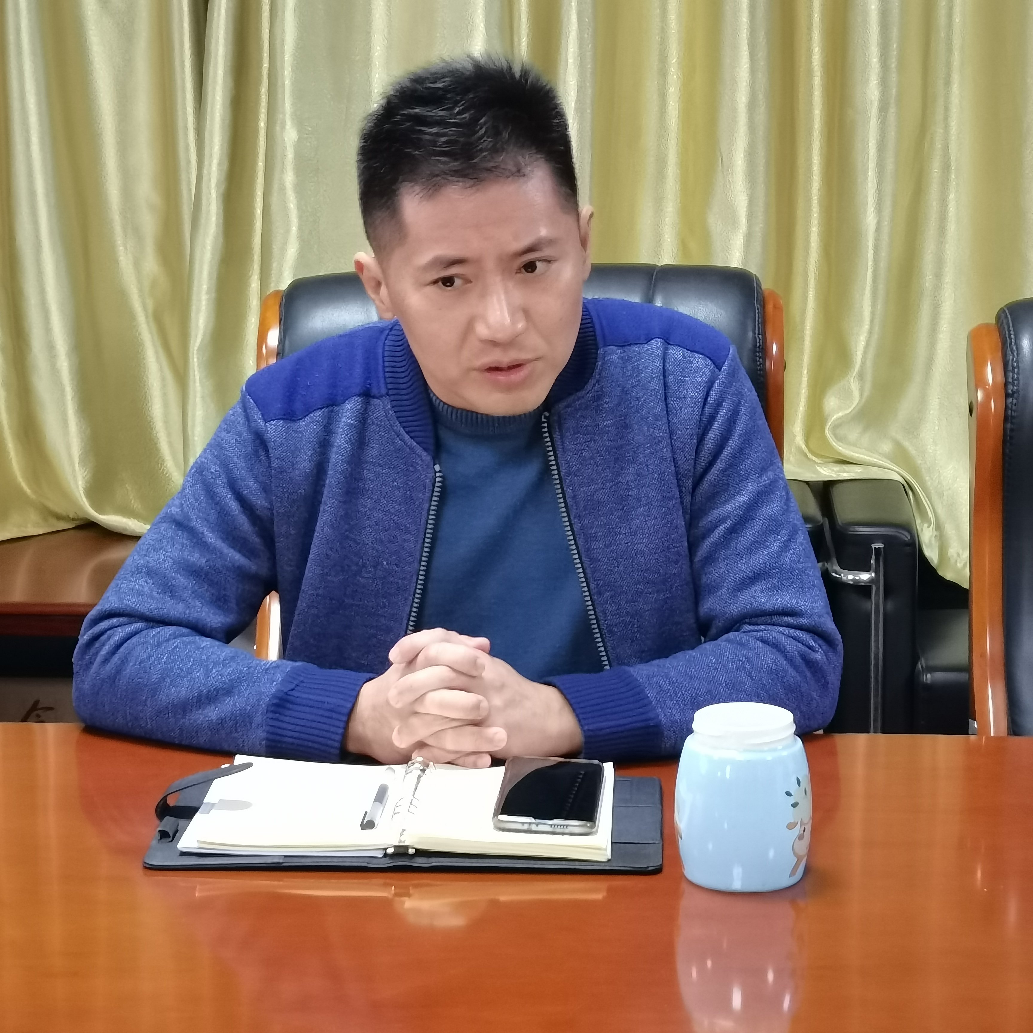南京市营防中学党支部开展廉洁主题党课_html_m4d1ecdbc.jpg