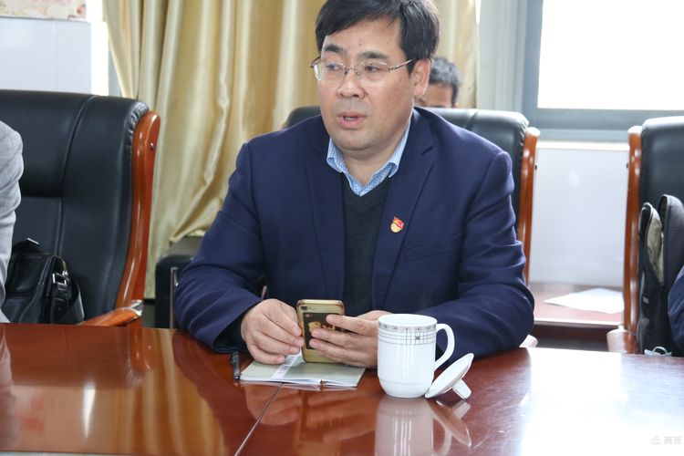新建 DOCX 文档 (3)_html_m4b56253f.jpg