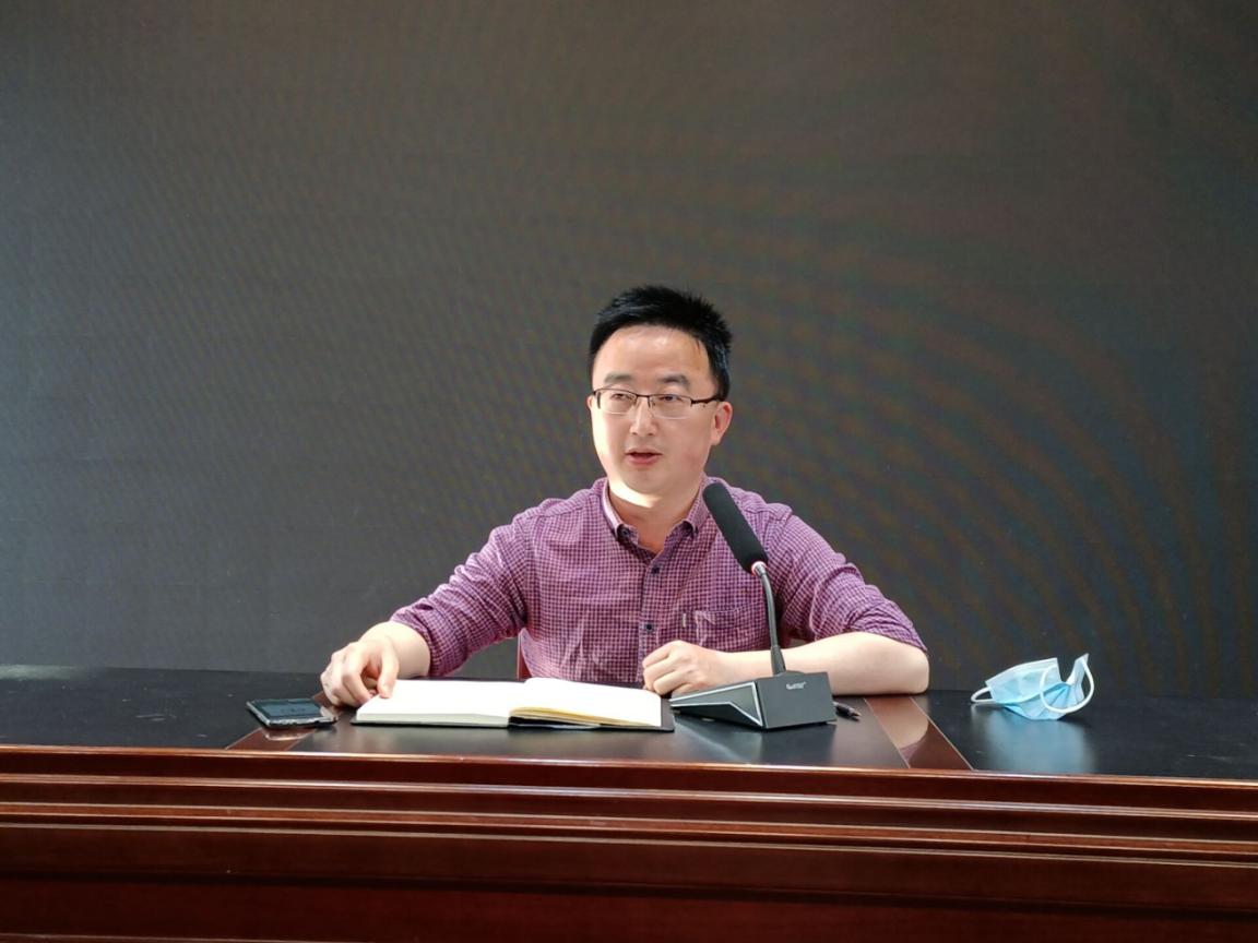 全校合力共抗疫 师生携手谱新篇_html_m6580455e.jpg
