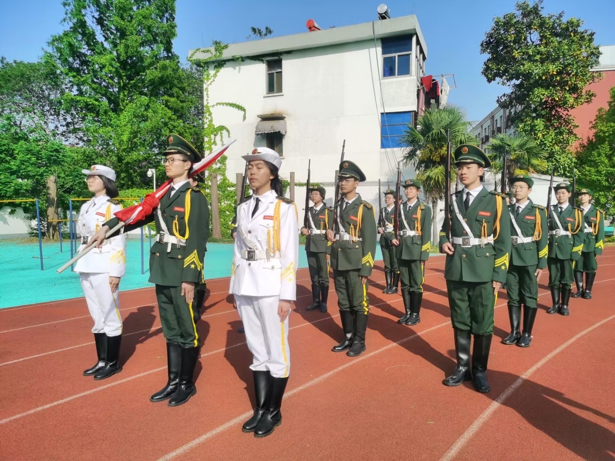【尊荣营中】勿忘历史 吾辈当自强  ——营防中学开展九一八事变爆发92周年爱国主义教育活动