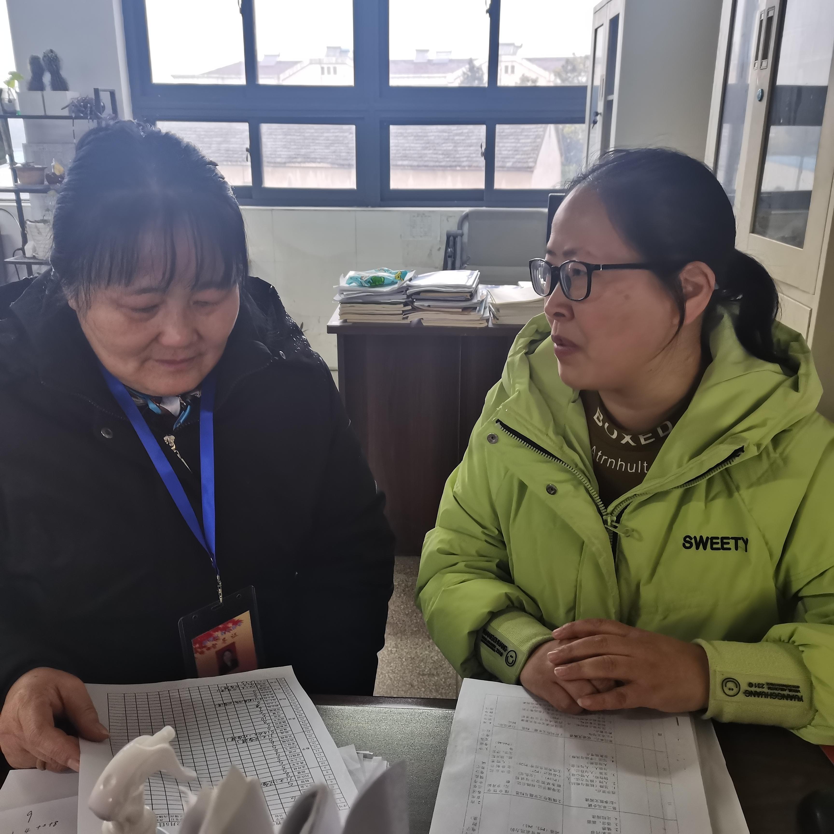 开学迎督导 齐心启新篇_html_1bab0e10.jpg