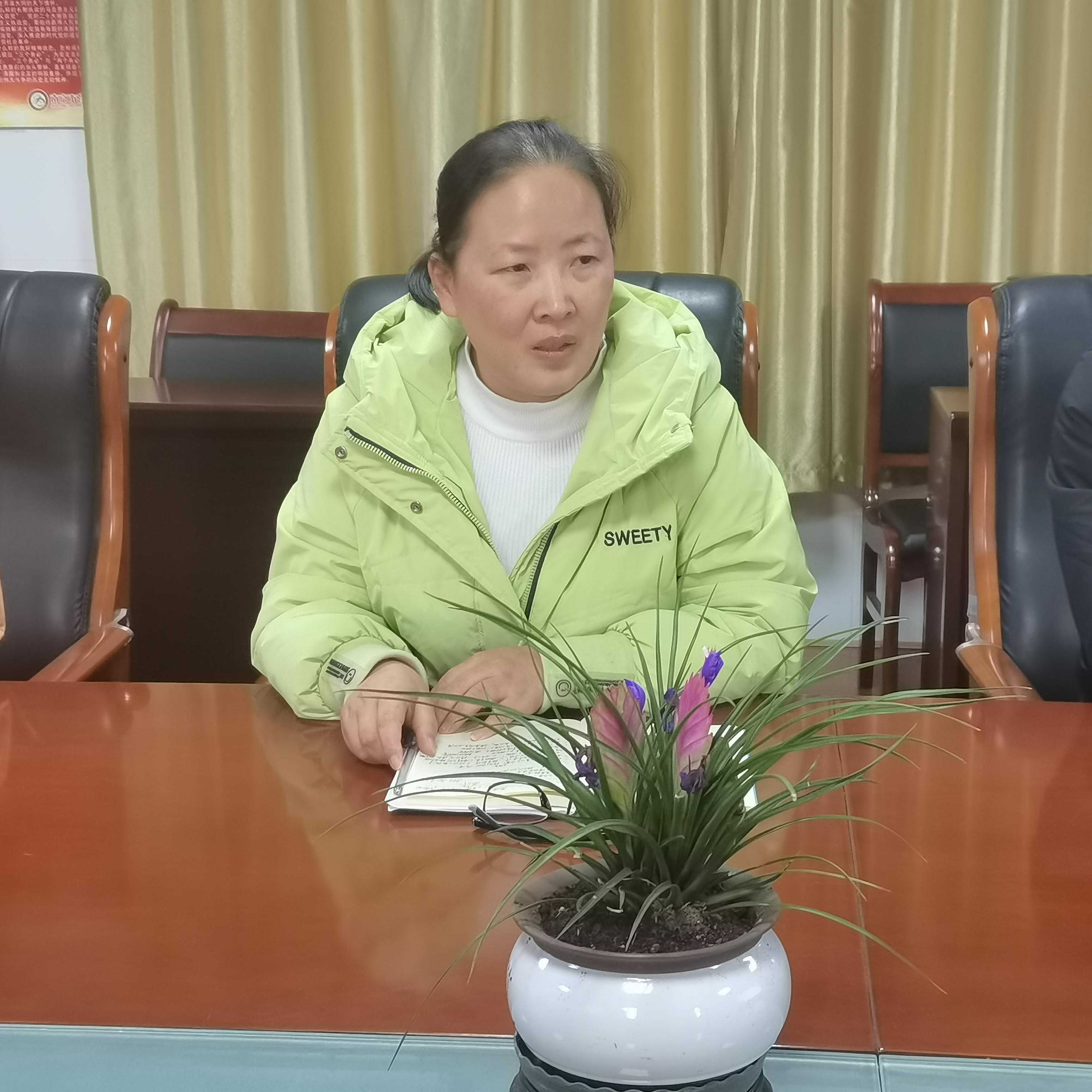 2勇担当善作为 助力“小而优”学校高质量发展——营防中学2022-2023第二学期开学行政会议_html_53cb168e.jpg