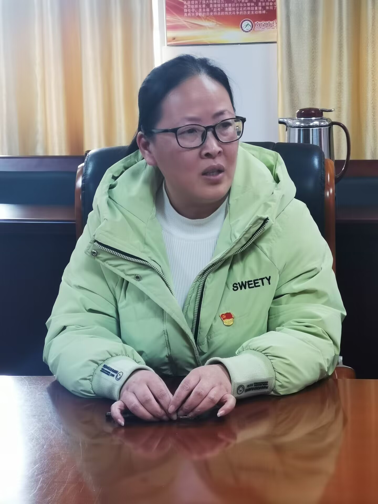 组织生活会（党员大会）_html_3f5cf44c.jpg