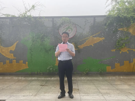 9.1 开学第一天_html_m685bad1b.png