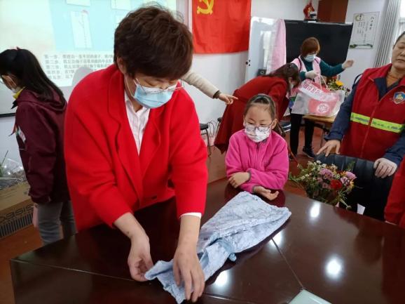 做一颗永不生锈的螺丝钉_html_m154d8079.jpg