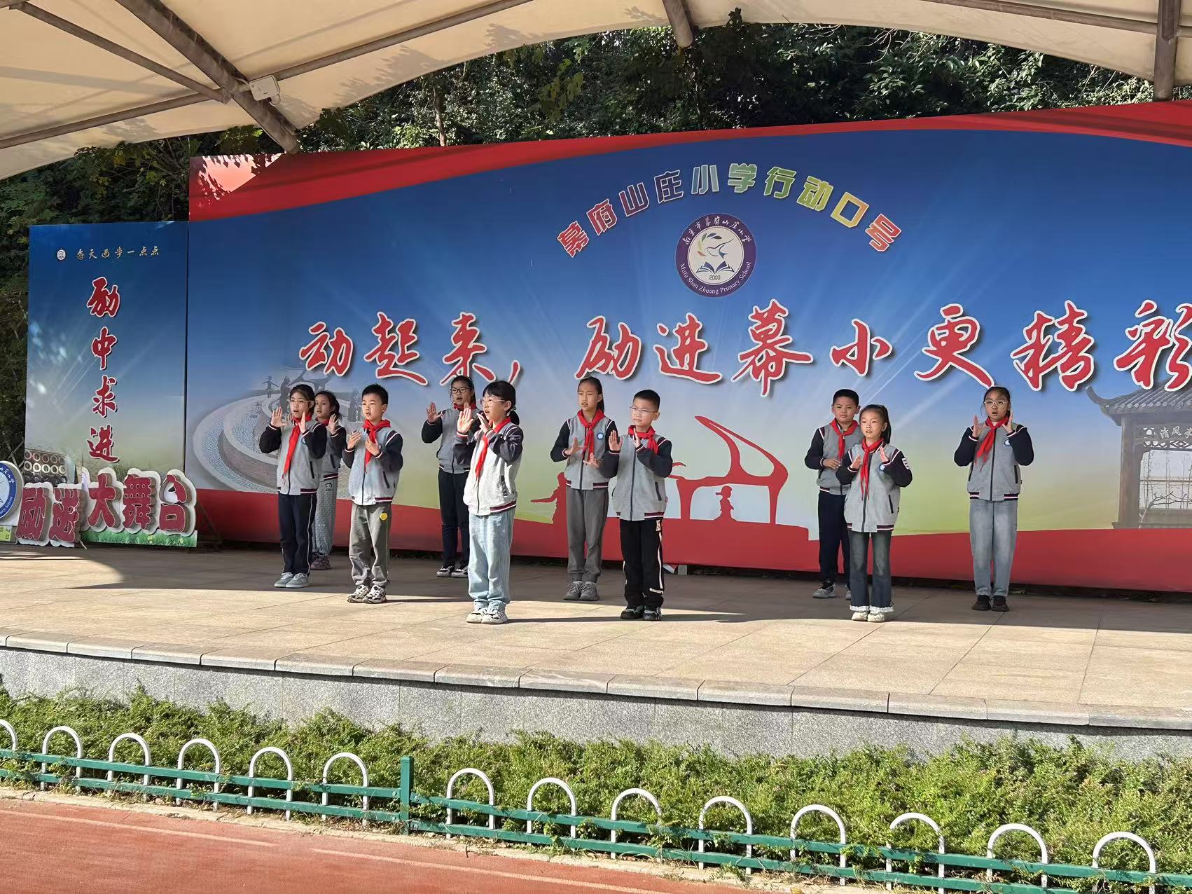 新闻稿_html_5a0bd925.jpg