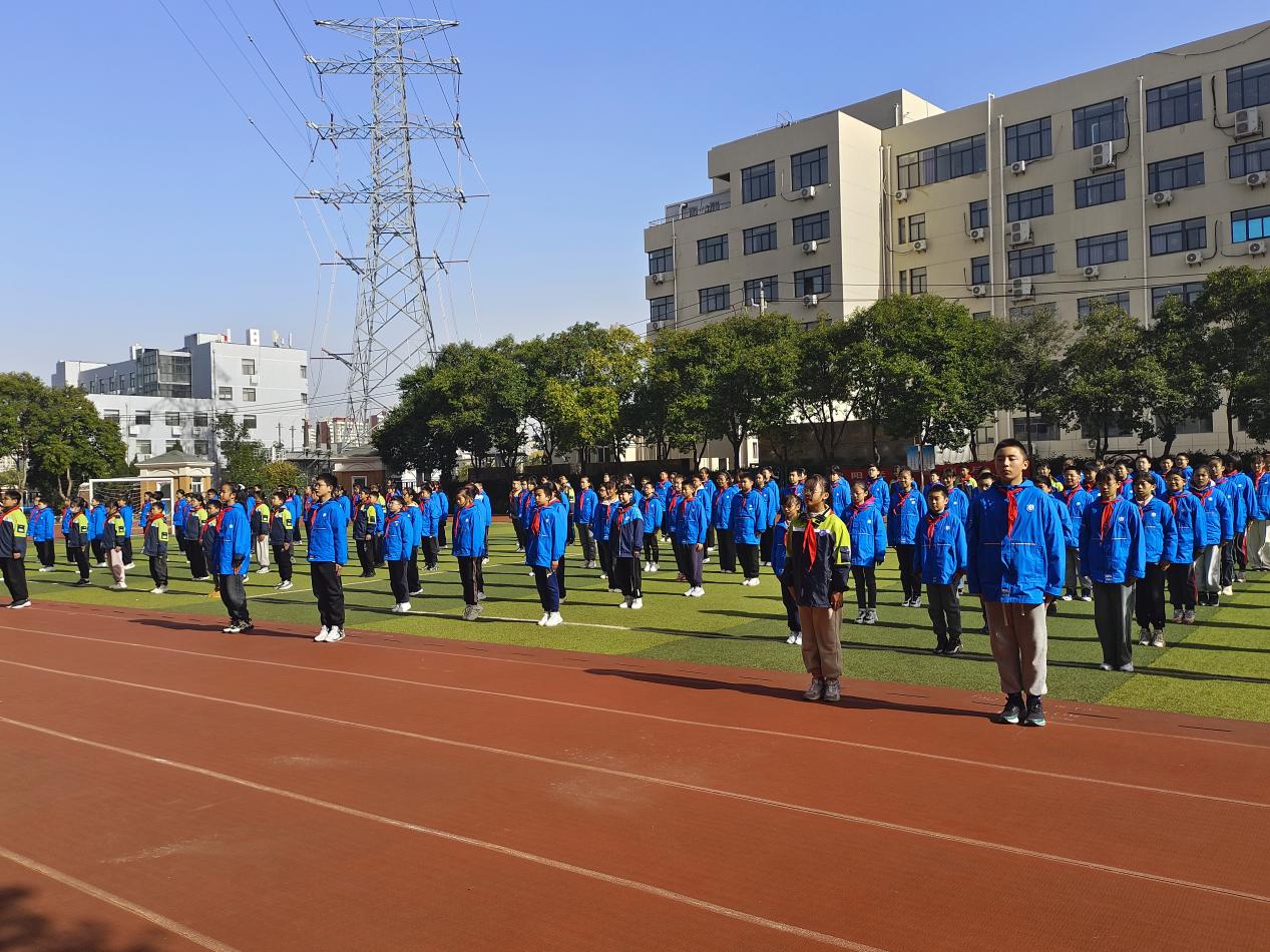 展活力风采 扬少年意气——幕府山庄小学广播体操比赛(1)_html_m53f58912.jpg