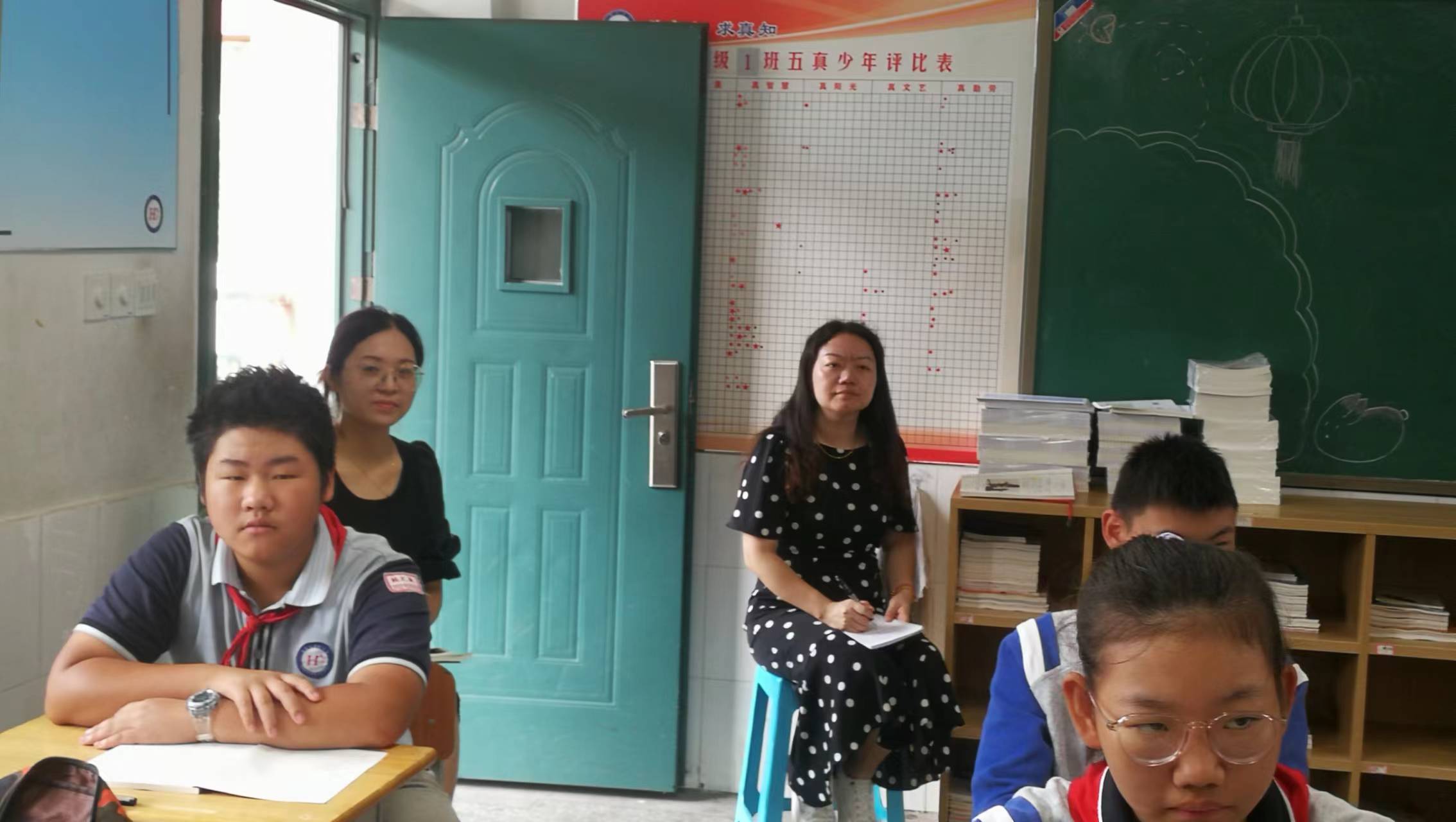 推门听课，共促成长2022.9.1_html_m65a743d2.jpg