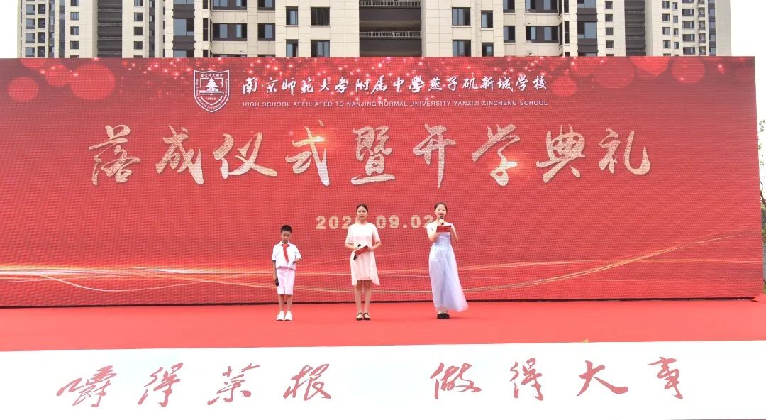 扬子江畔_html_m6a68414a.jpg