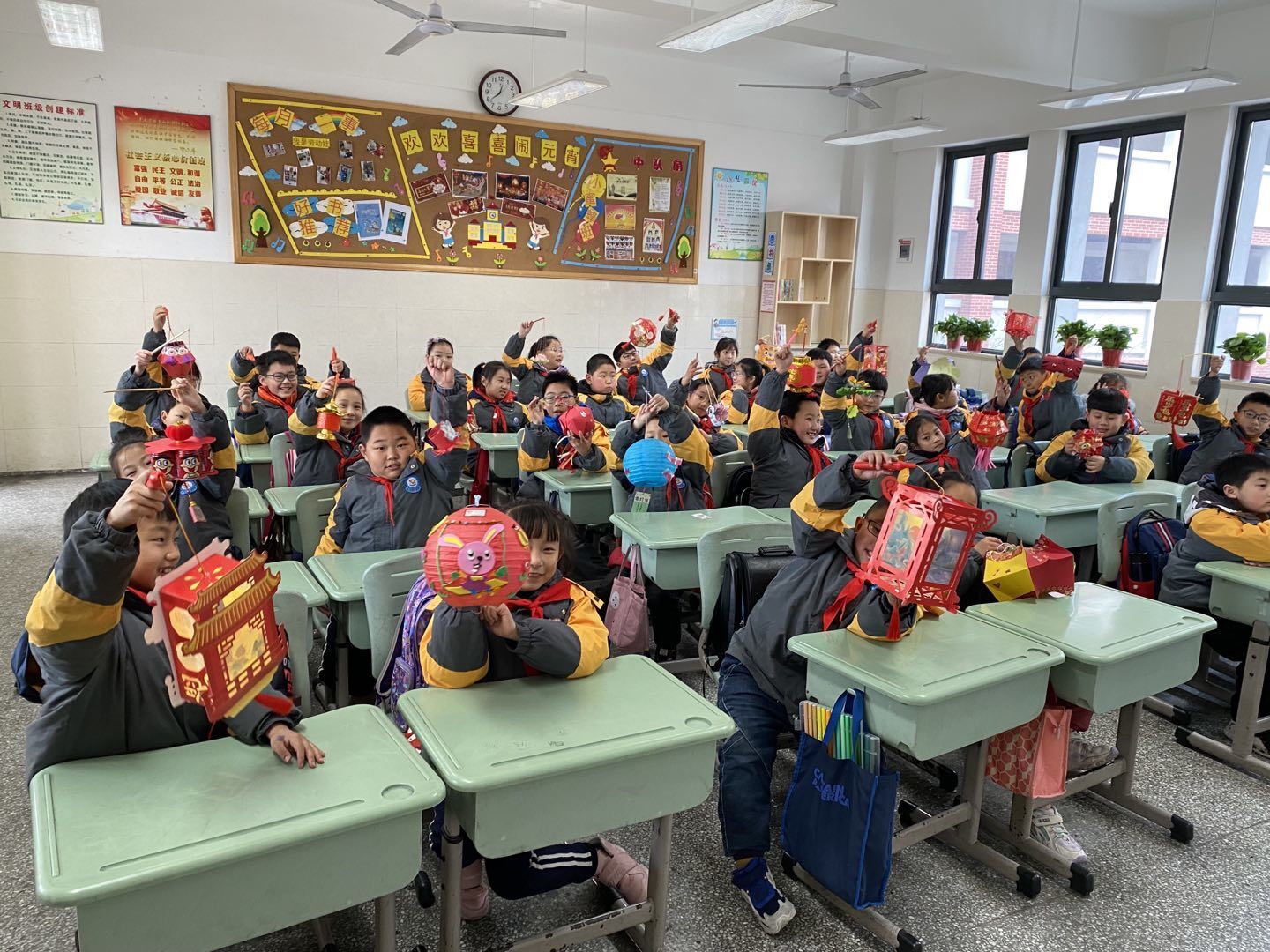 huadeng3.jpg
