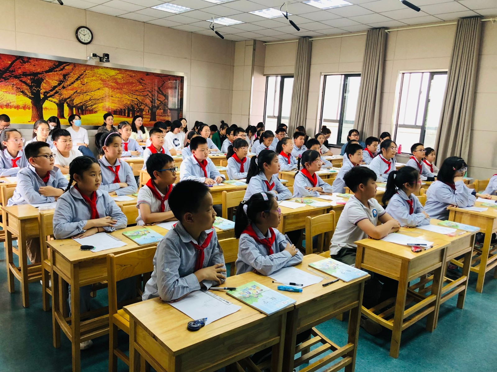 2.1自然段后学生.jpg