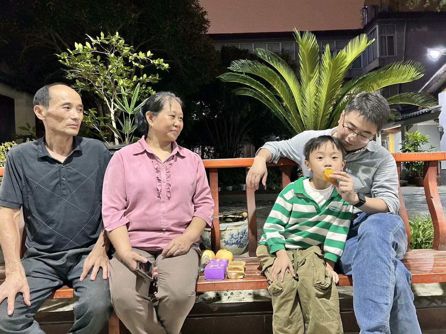 【花港一小】合家欢，共团圆 ——“我们的节日 中秋”系列活动二